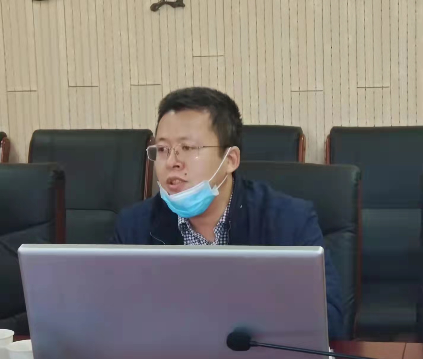 赵广宇汇报