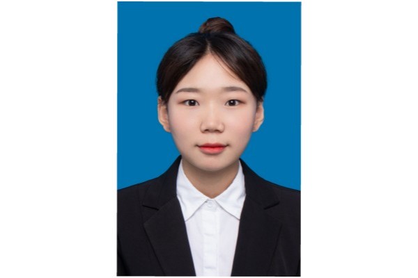 赵英 硕士