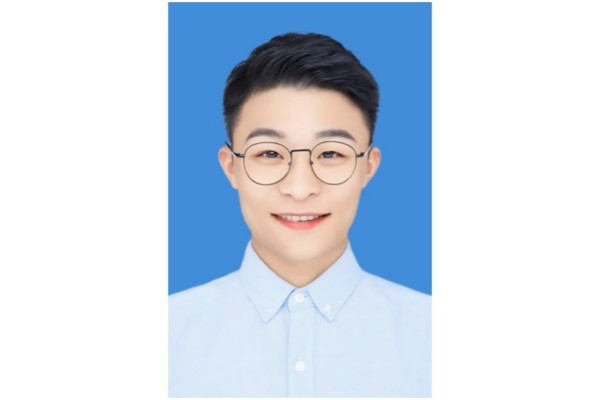 龙少帅 分团委书记
