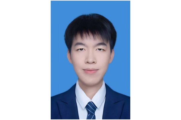 樊志鹏  院长助理
